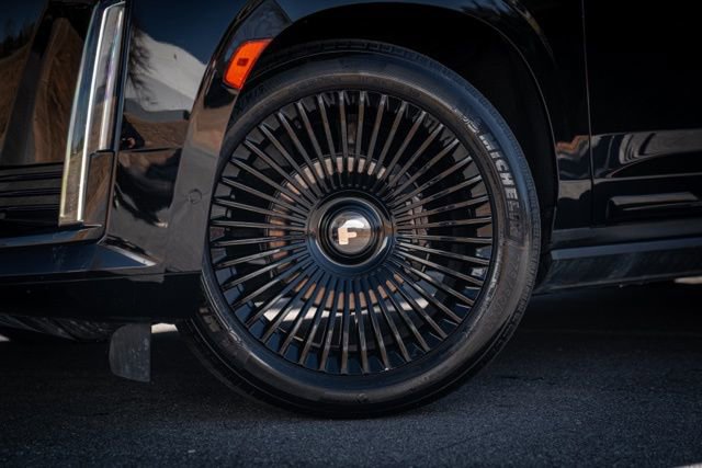 Used 2021 Cadillac Escalade Sport w/ Driver Assist Tech Package image 13