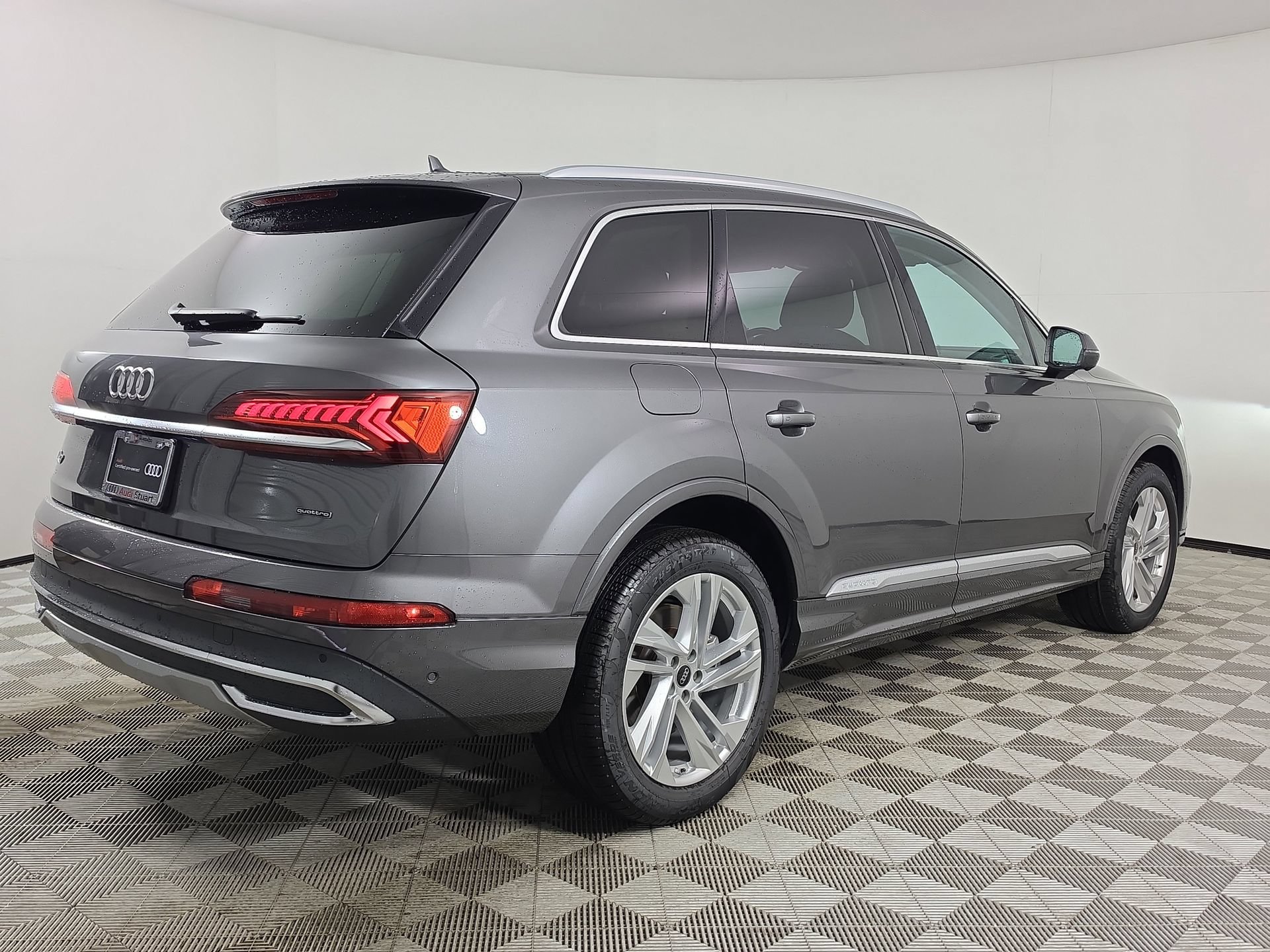 Certified 2023 Audi Q7 2.0T Premium Plus w/ Premium Plus Package AWD/4WD image 7