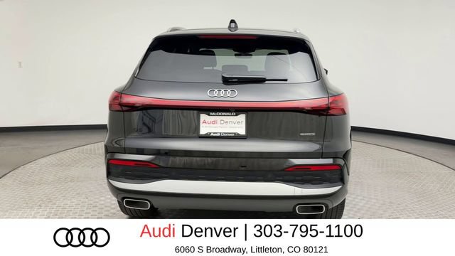 Used 2025 Audi Q5 Premium AWD/4WD image 3