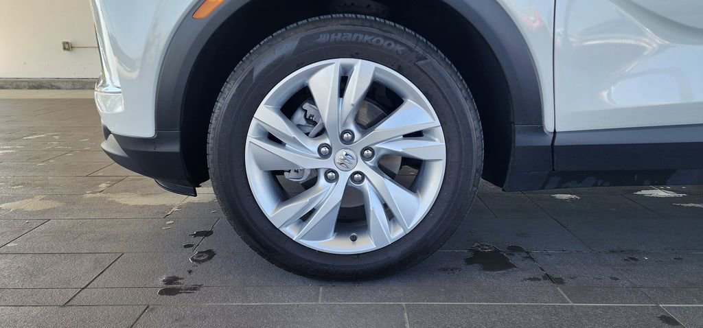 Used 2024 Buick Encore GX Preferred image 10
