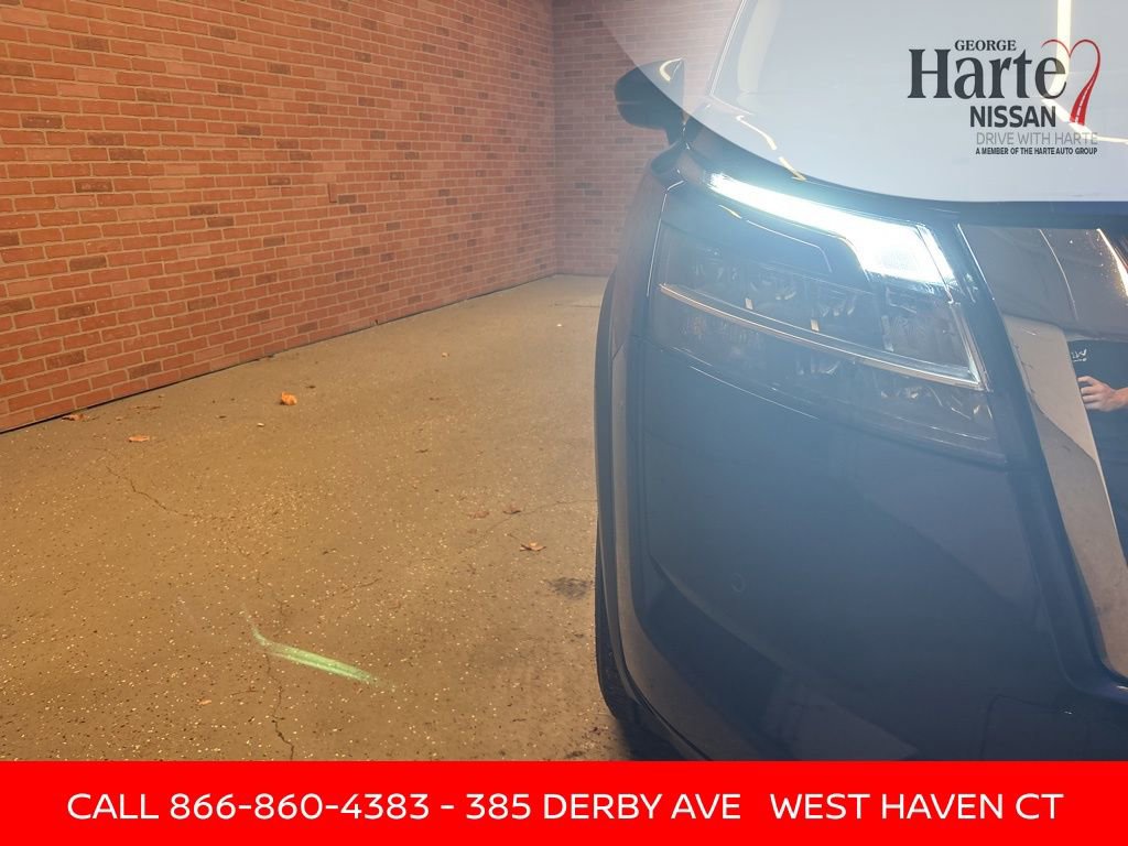 Certified 2023 Nissan Pathfinder SL image 39