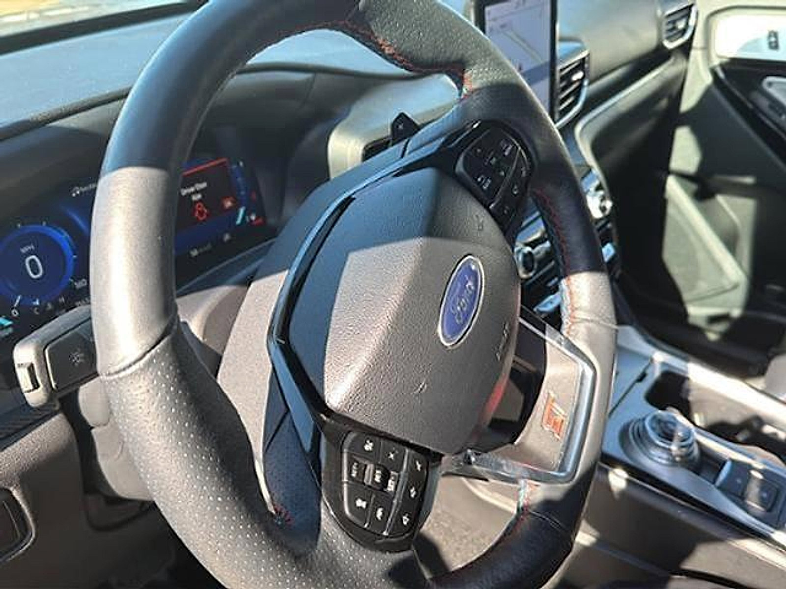 Used 2024 Ford Explorer ST w/ Equipment Group 401A image 21