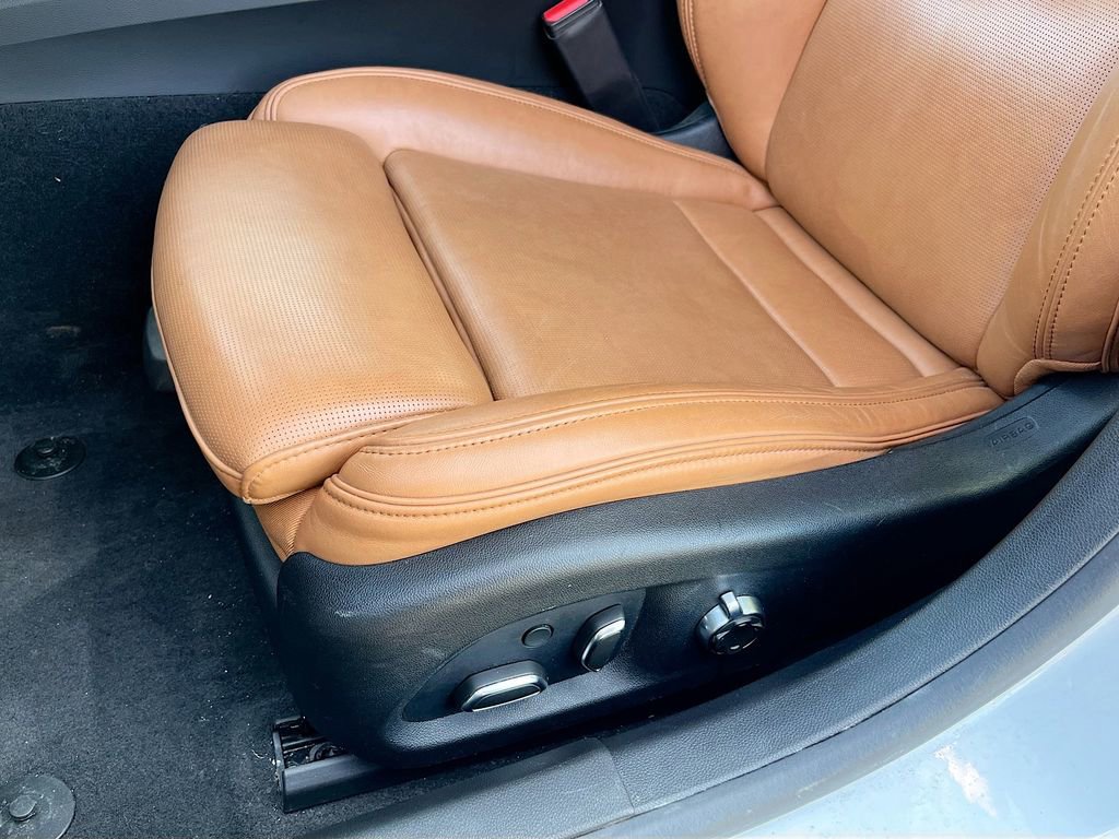 Used 2023 Cadillac CT5 V w/ Platinum Package RWD image 20