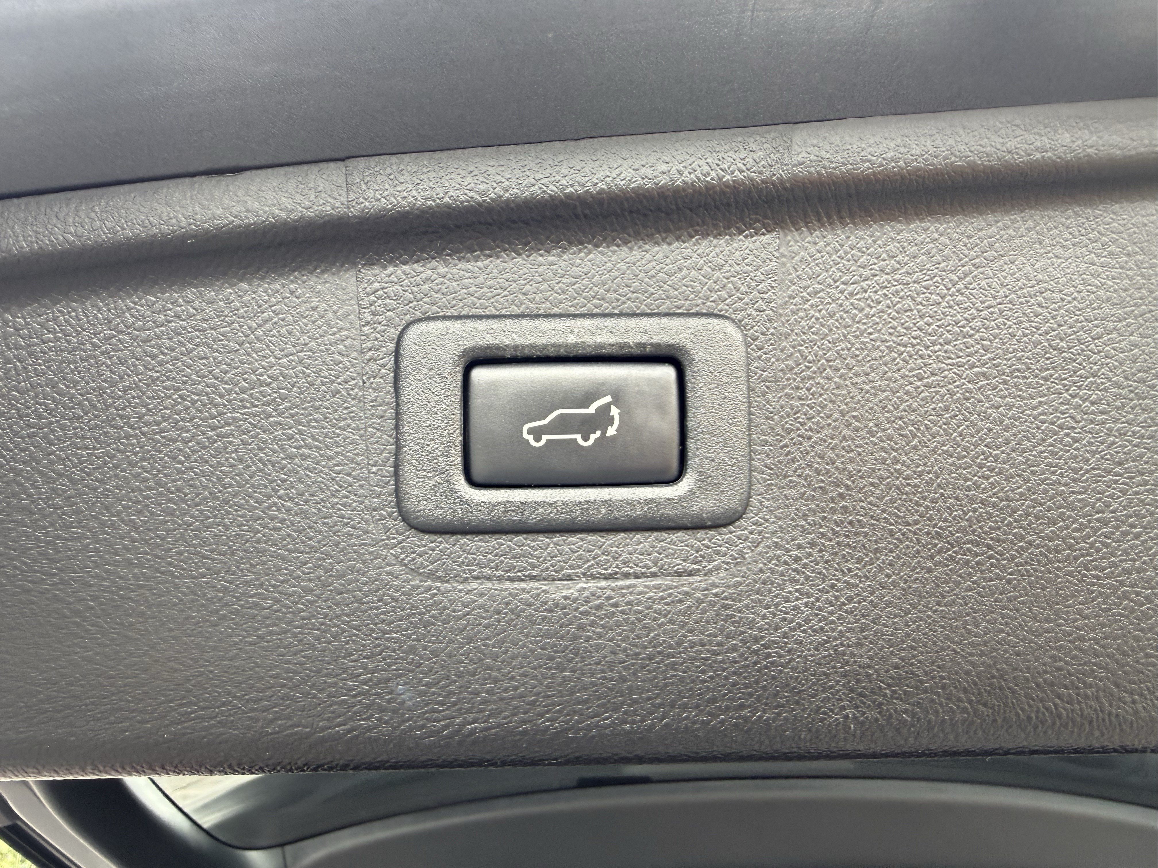 Used 2021 Subaru Outback Limited AWD/4WD image 10