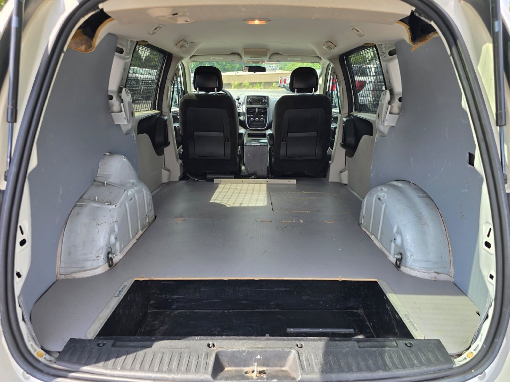 Used 2013 RAM C/V Tradesman FWD image 25