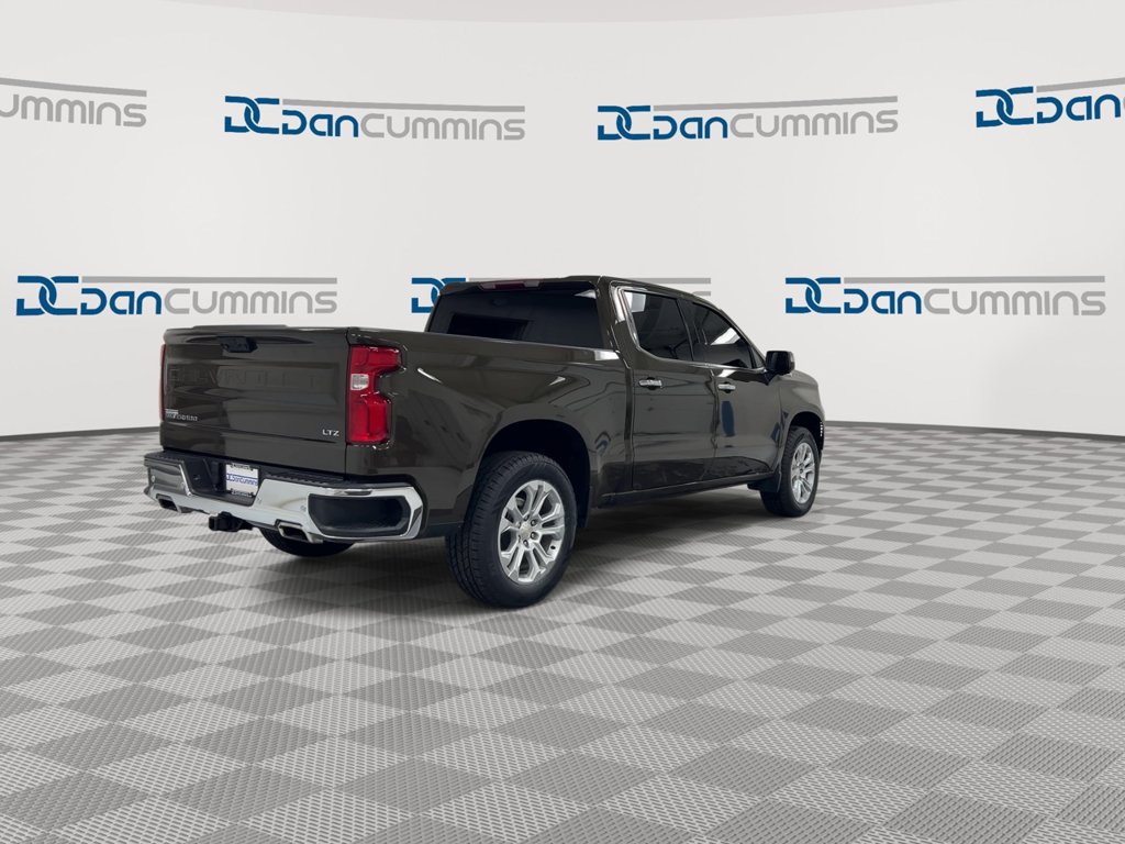 Used 2023 Chevrolet Silverado 1500 LTZ w/ Z71 Off-Road Package AWD/4WD image 8