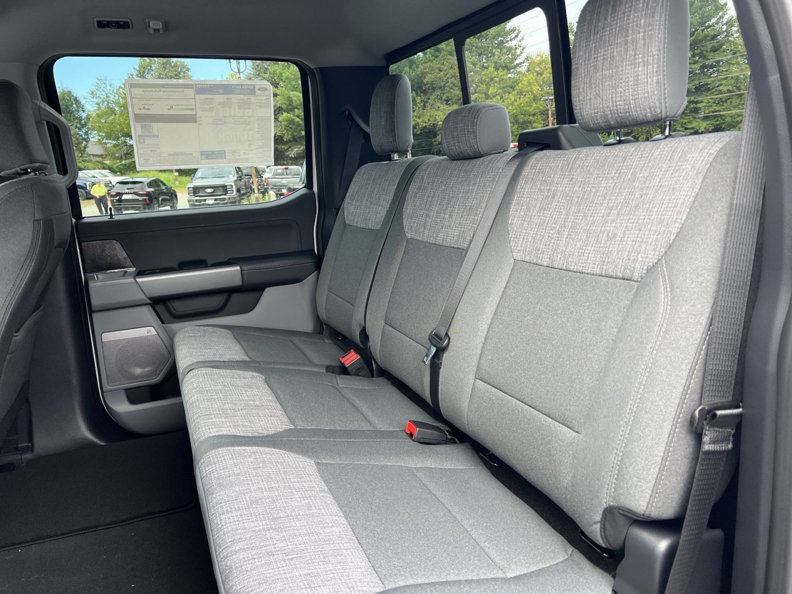 New 2027 Ford F350 XLT w/ XLT Premium Package AWD/4WD image 24