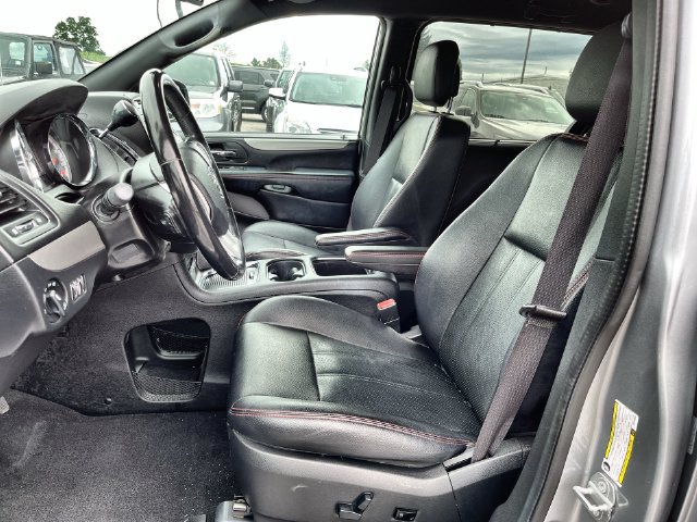 Used 2019 Dodge Grand Caravan GT w/ Safety Sphere Group FWD image 21