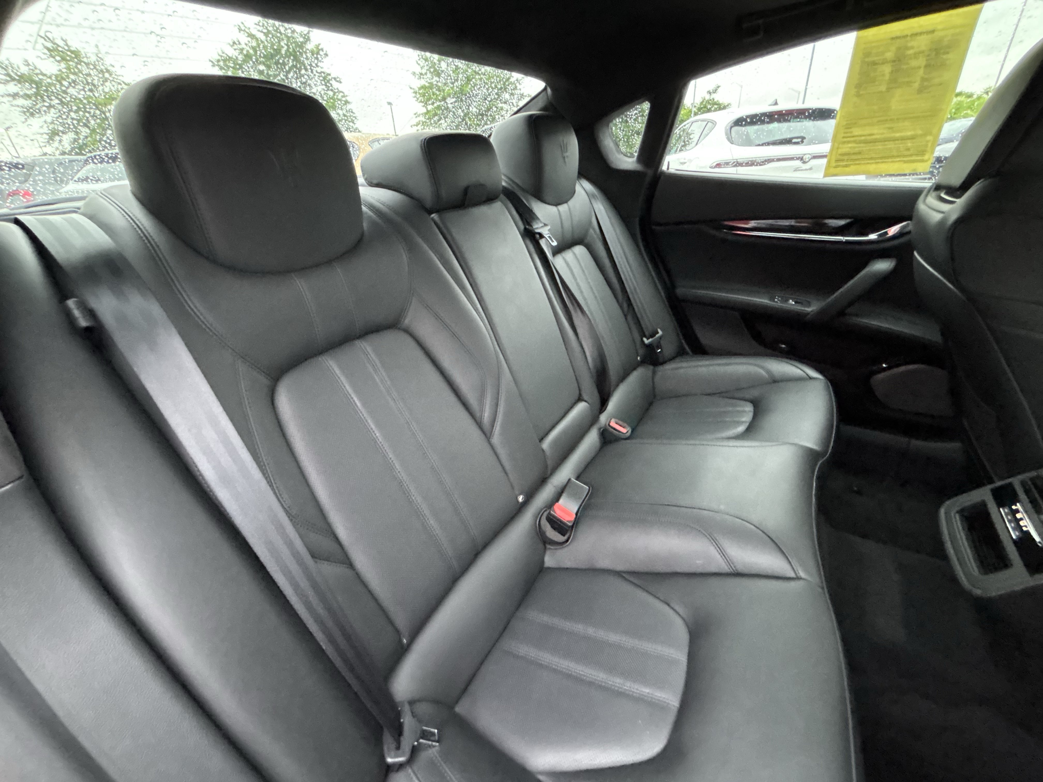 Used 2022 Maserati Quattroporte Modena RWD image 40