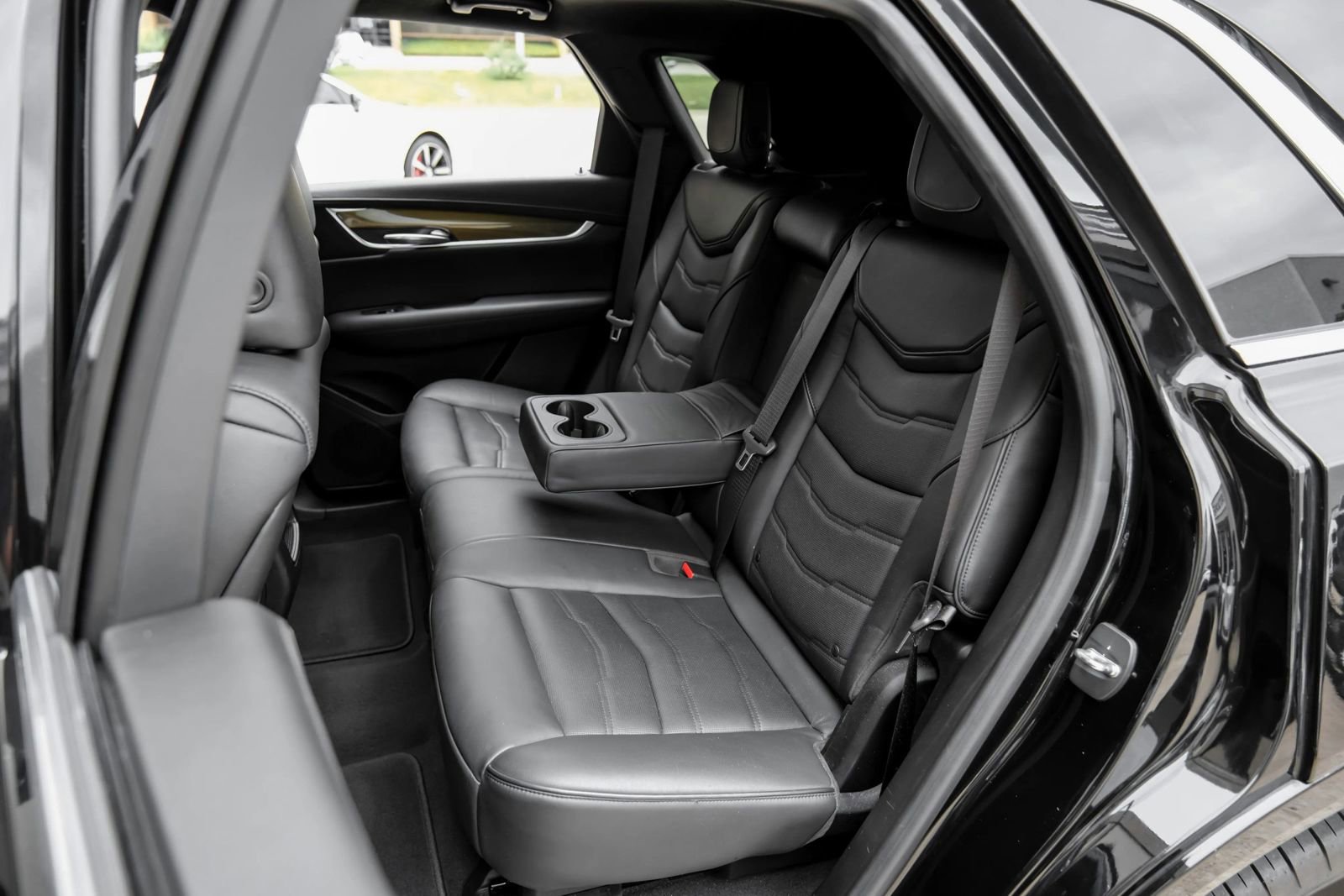 Used 2017 Cadillac XT5 Platinum image 50