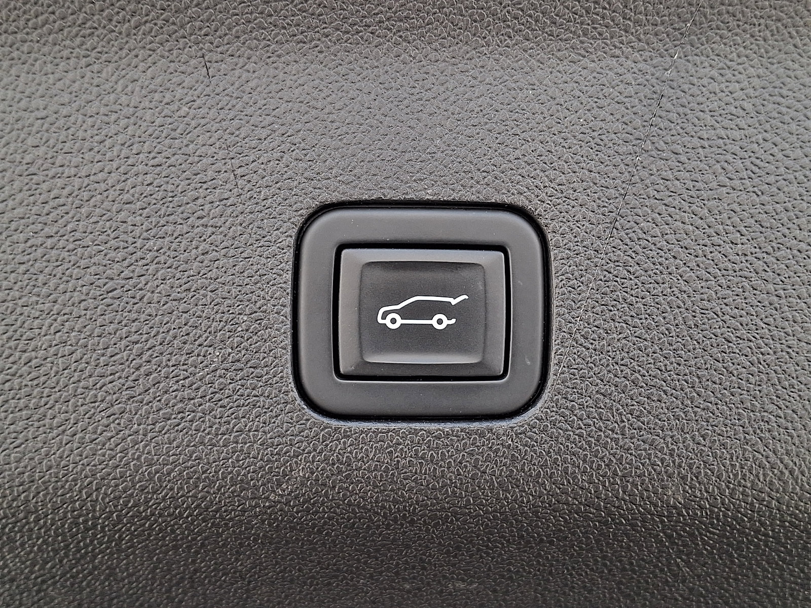 Used 2021 Chevrolet Tahoe Z71 w/ Rear Media and Nav Package image 32