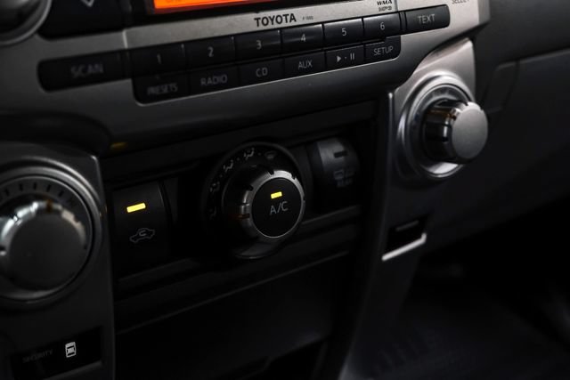 Used 2013 Toyota 4Runner SR5 RWD image 31