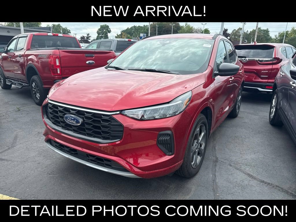 Used 2024 Ford Escape ST-Line w/ Tech Pack #1