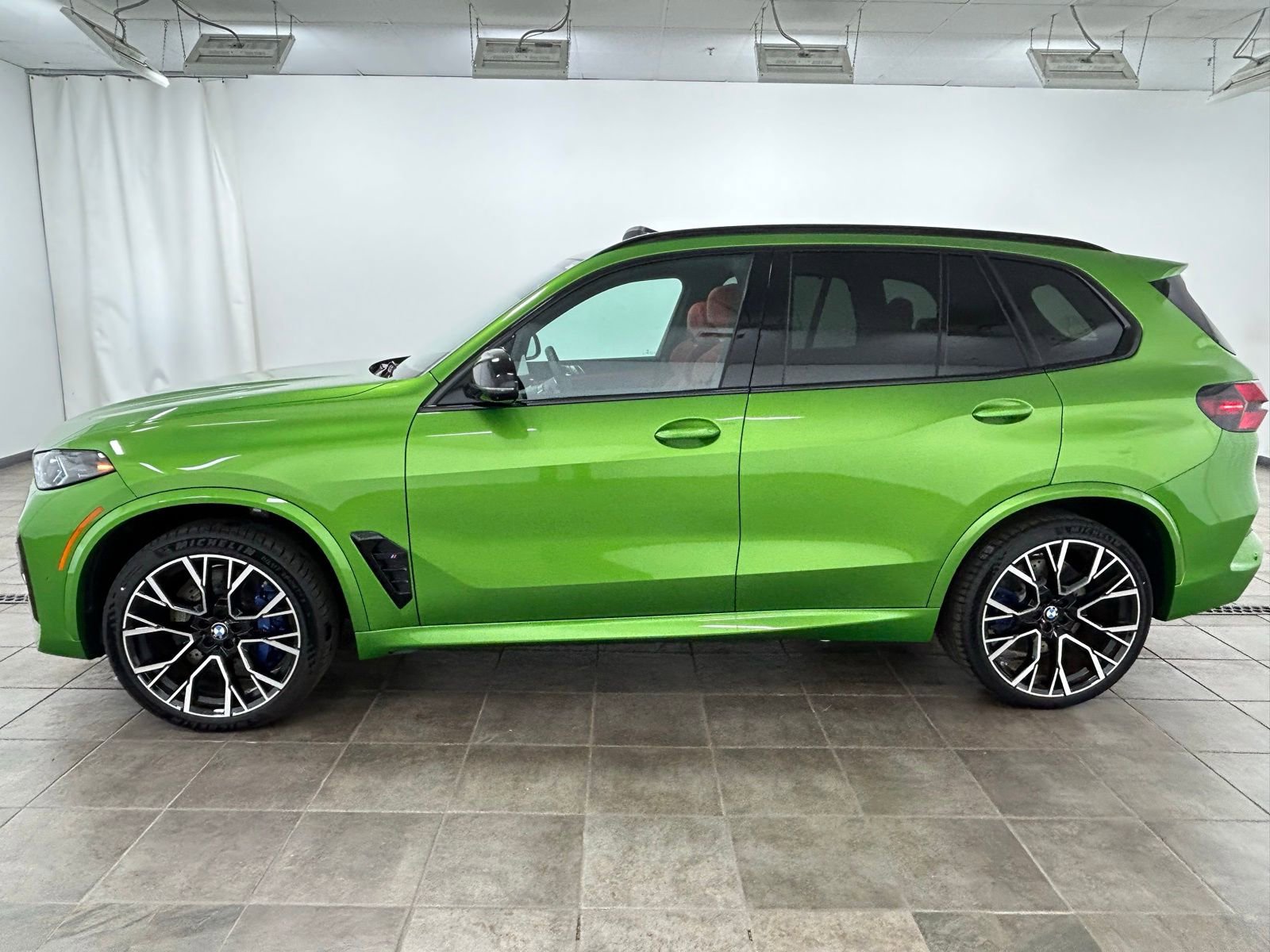 New 2026 BMW X5 M Competition w/ Executive Package image 3