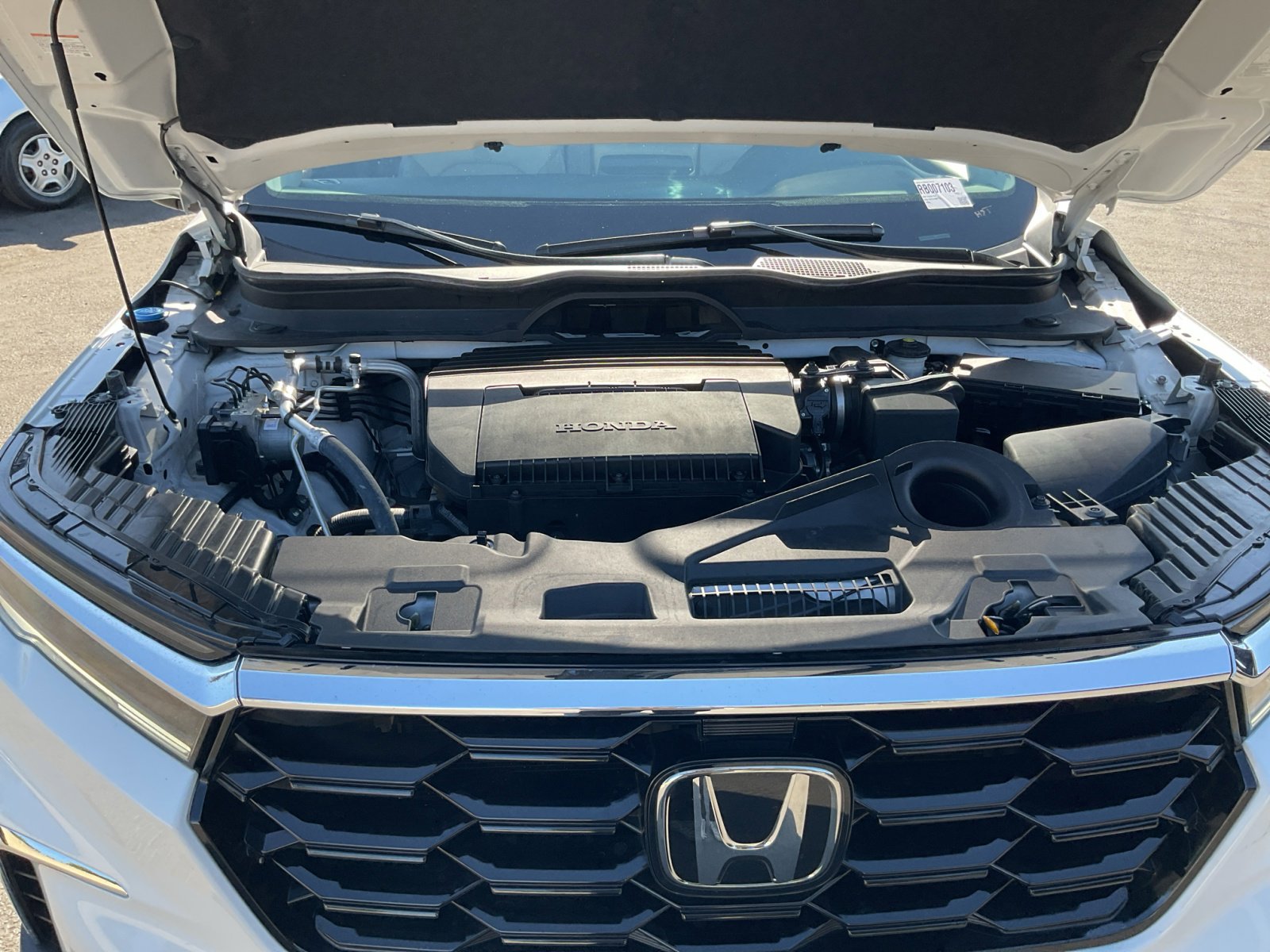 Used 2024 Honda Pilot Touring image 23