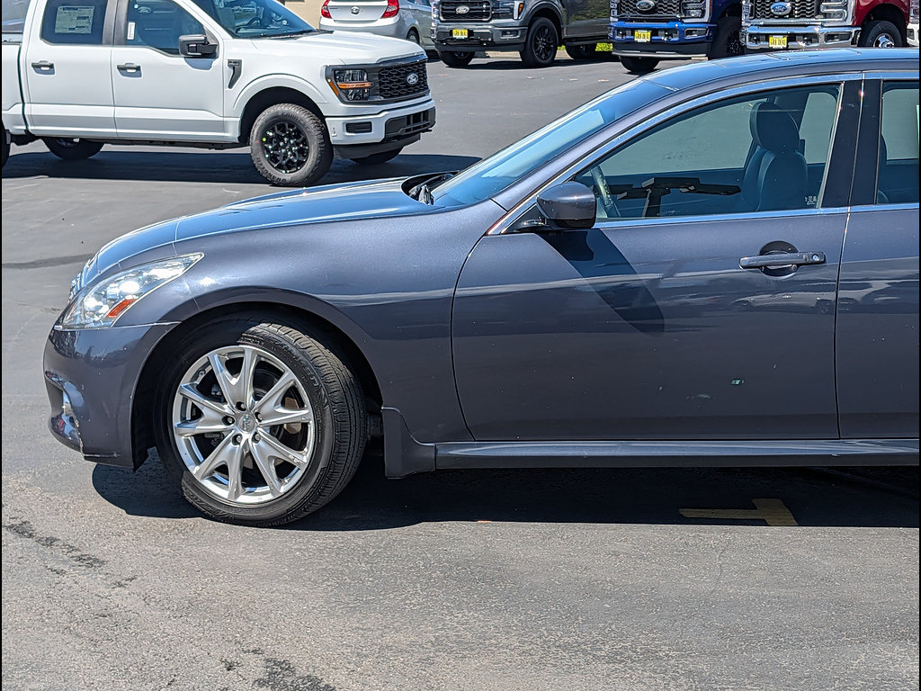 Used 2011 INFINITI G37 x Sedan w/ Premium Pkg AWD/4WD image 9