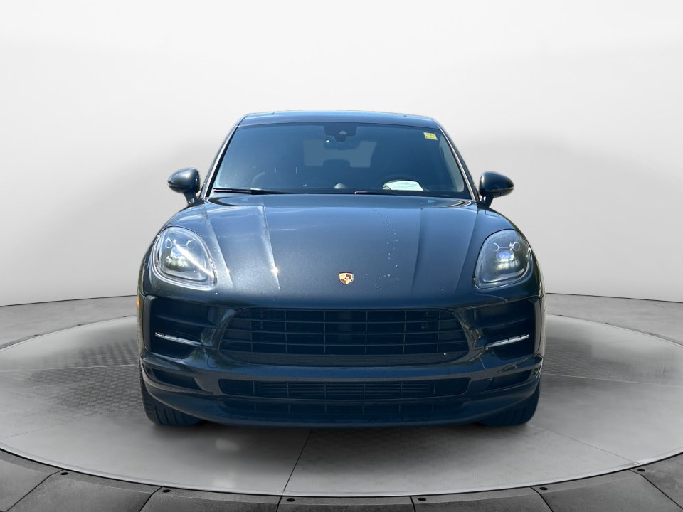 Used 2021 Porsche Macan AWD/4WD image 2