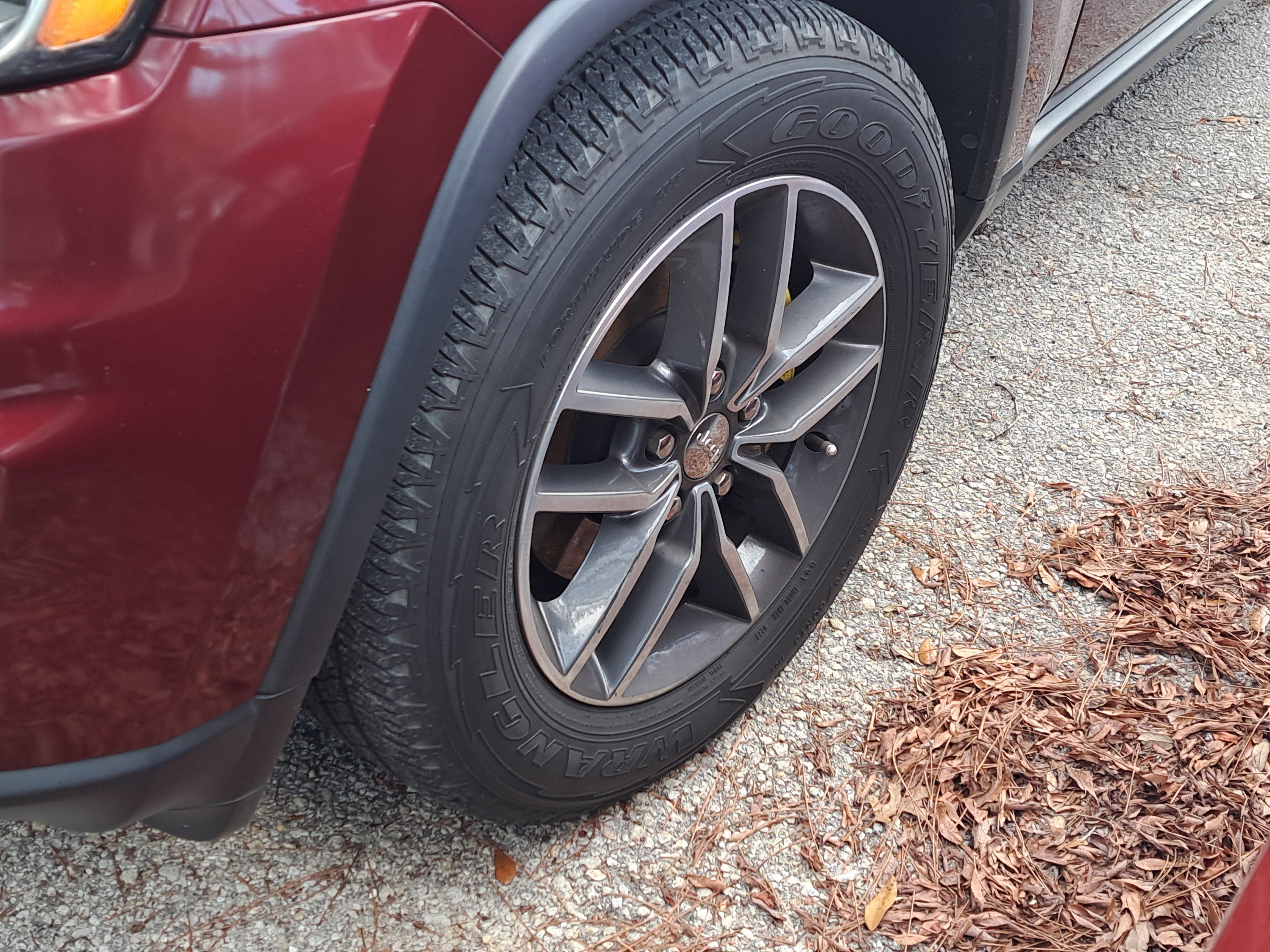 Used 2019 Jeep Grand Cherokee Limited image 5