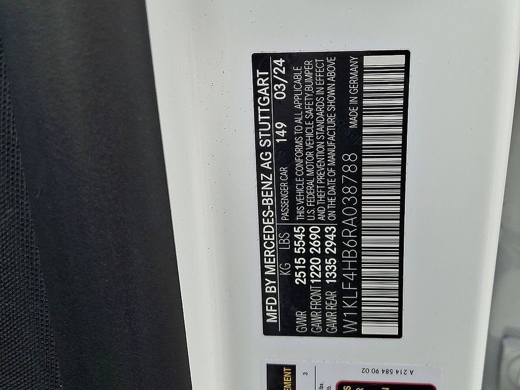 Used 2024 Mercedes-Benz E 350 4MATIC Sedan image 27