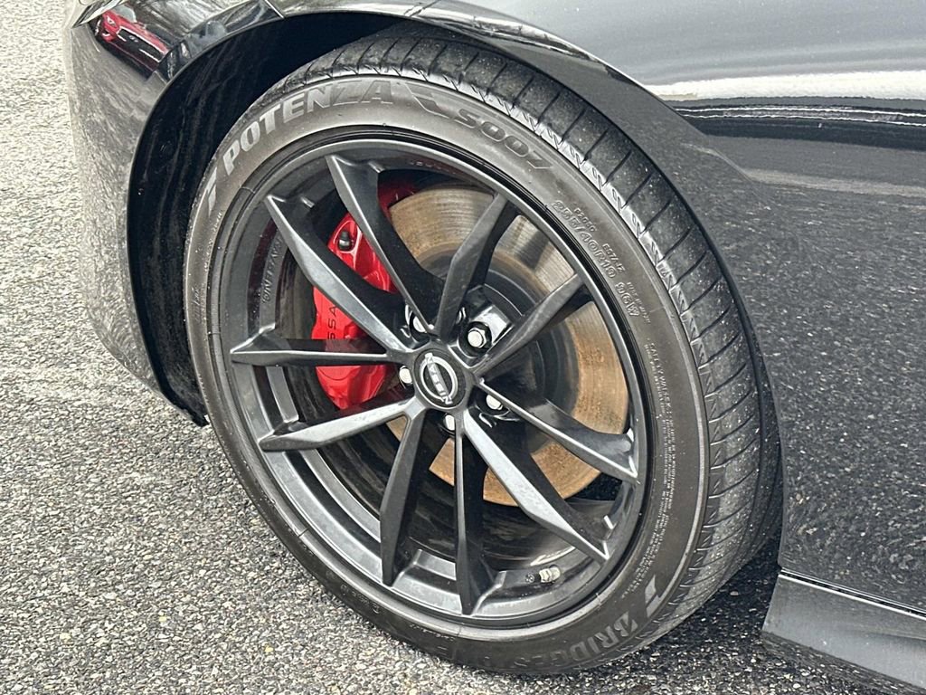 Used 2024 Nissan Z Performance w/ Floor Mat Package image 40