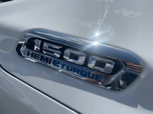 Used 2024 RAM 1500 Big Horn AWD/4WD image 4