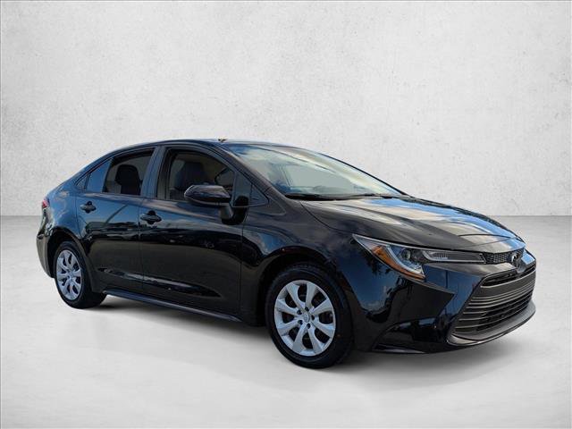 Certified 2023 Toyota Corolla LE image 3