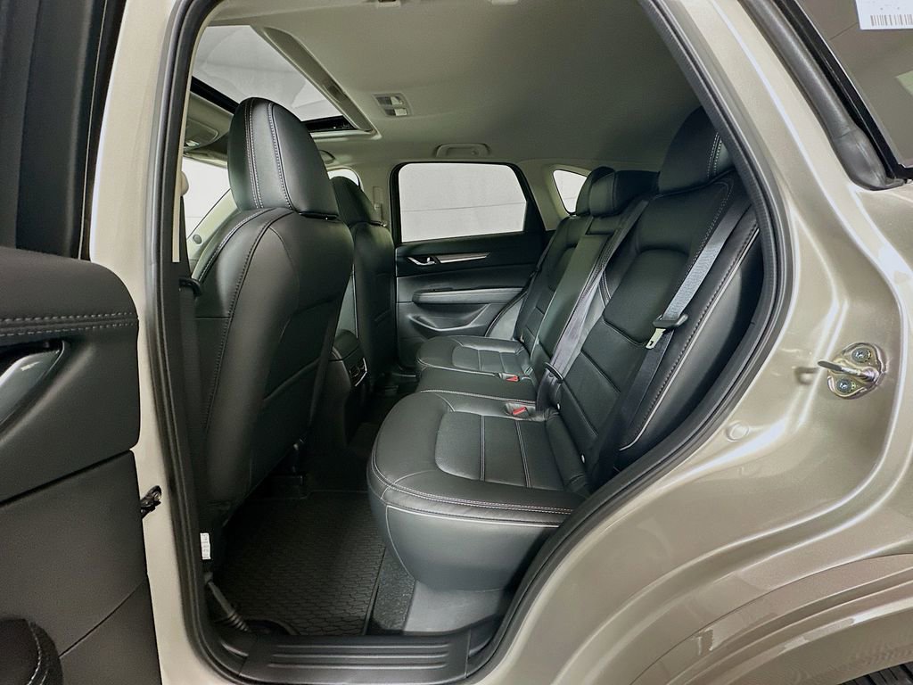 New 2025 MAZDA CX-5 AWD 2.5 S w/ Premium Plus Pkg image 16