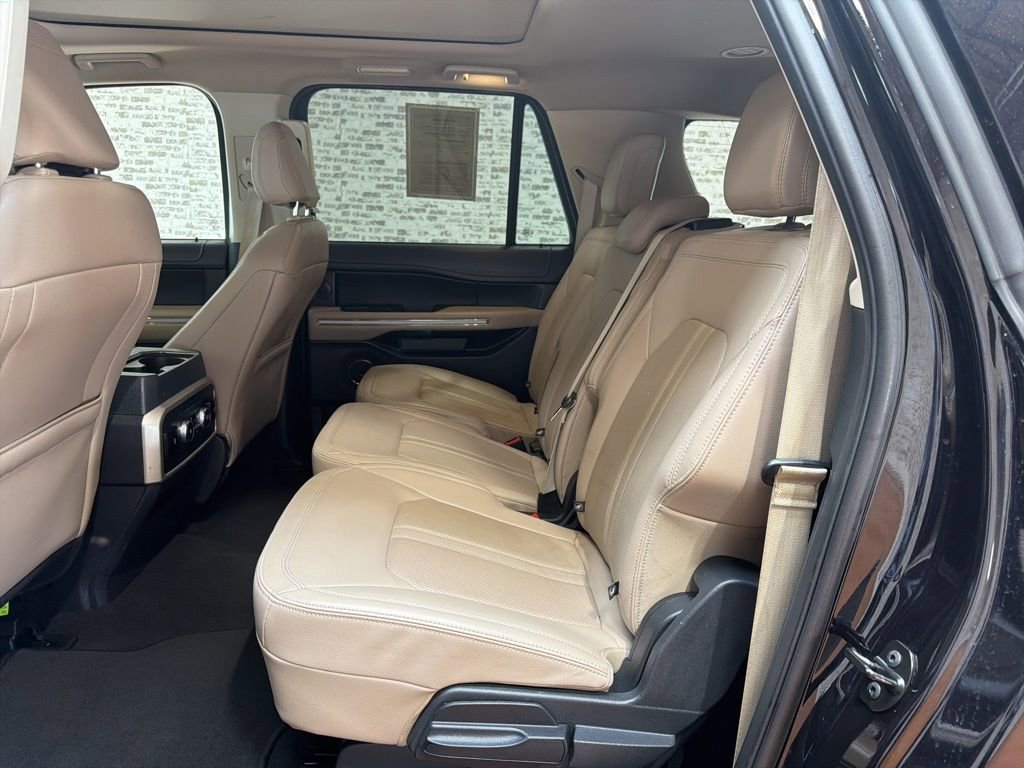 Used 2024 Ford Expedition Max Limited RWD image 14