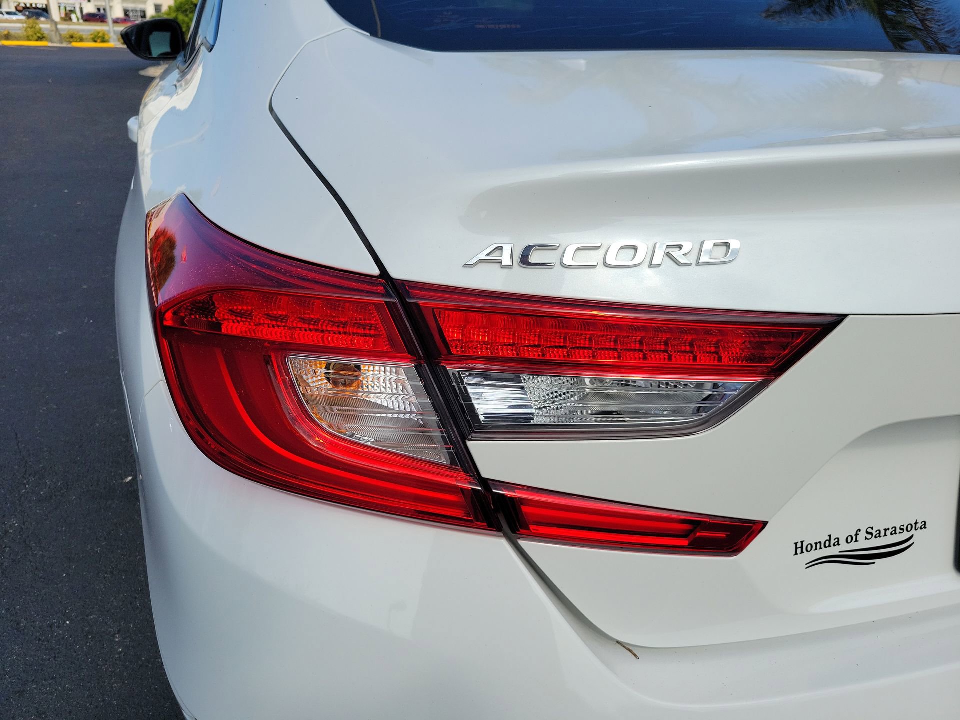 Used 2019 Honda Accord LX image 12