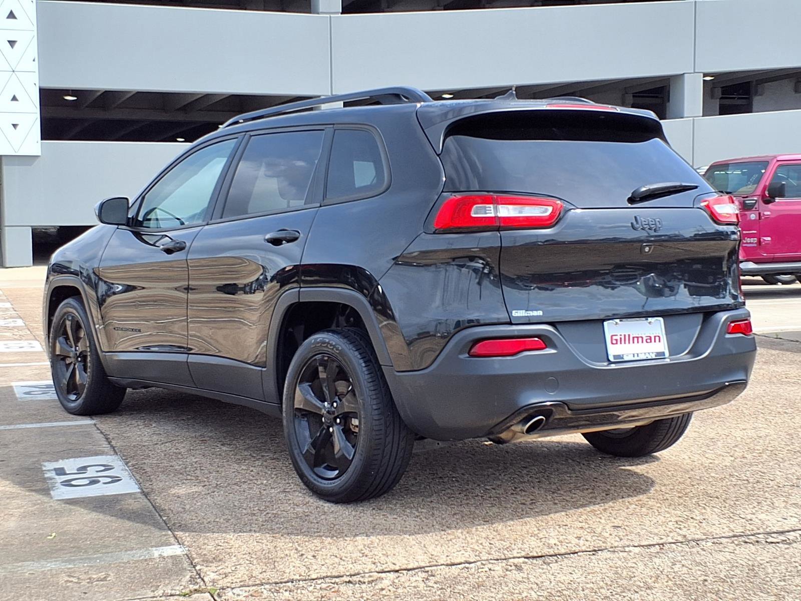 Used 2015 Jeep Cherokee Latitude FWD image 4