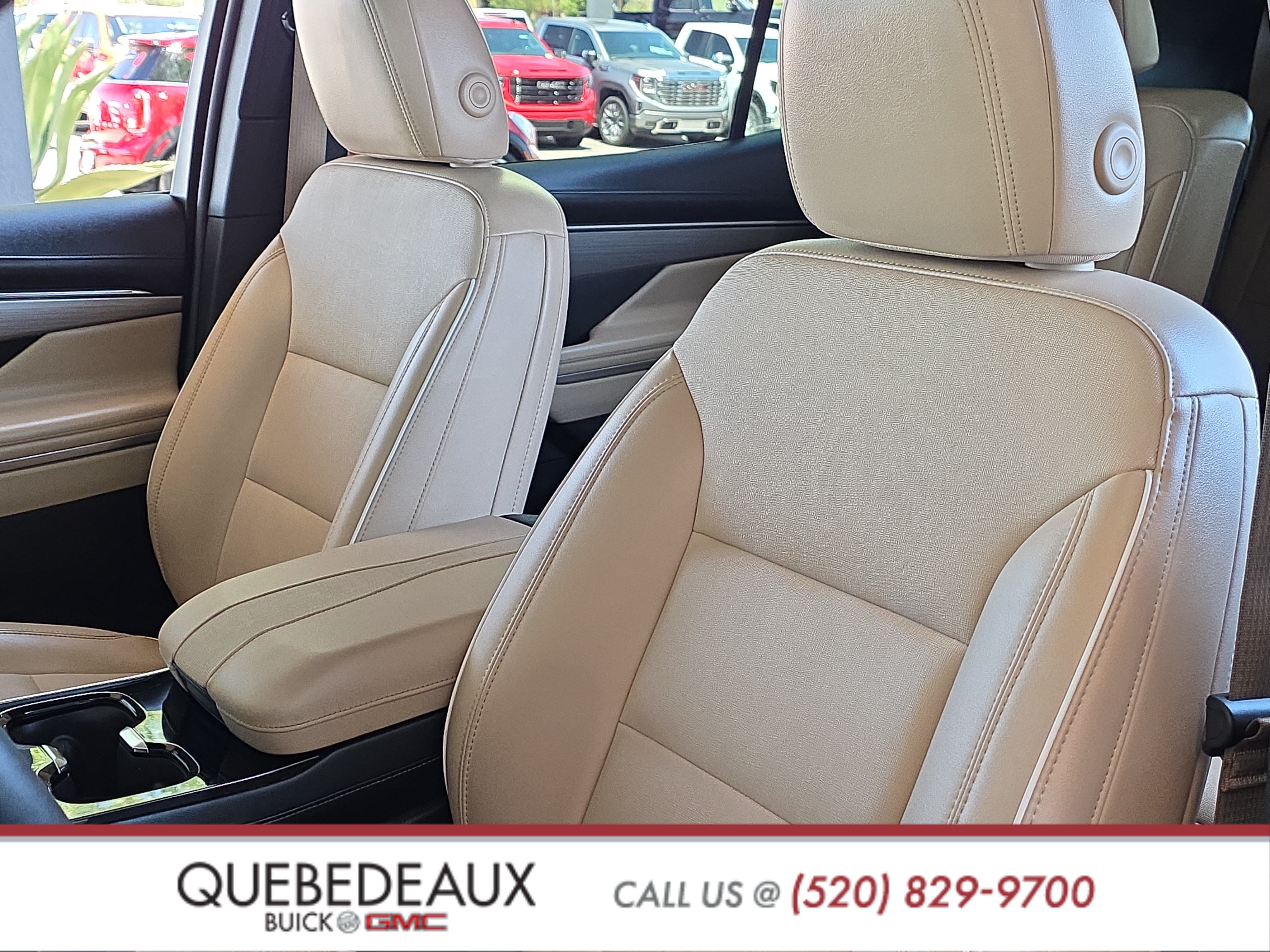 Used 2025 Buick Enclave Preferred FWD image 12