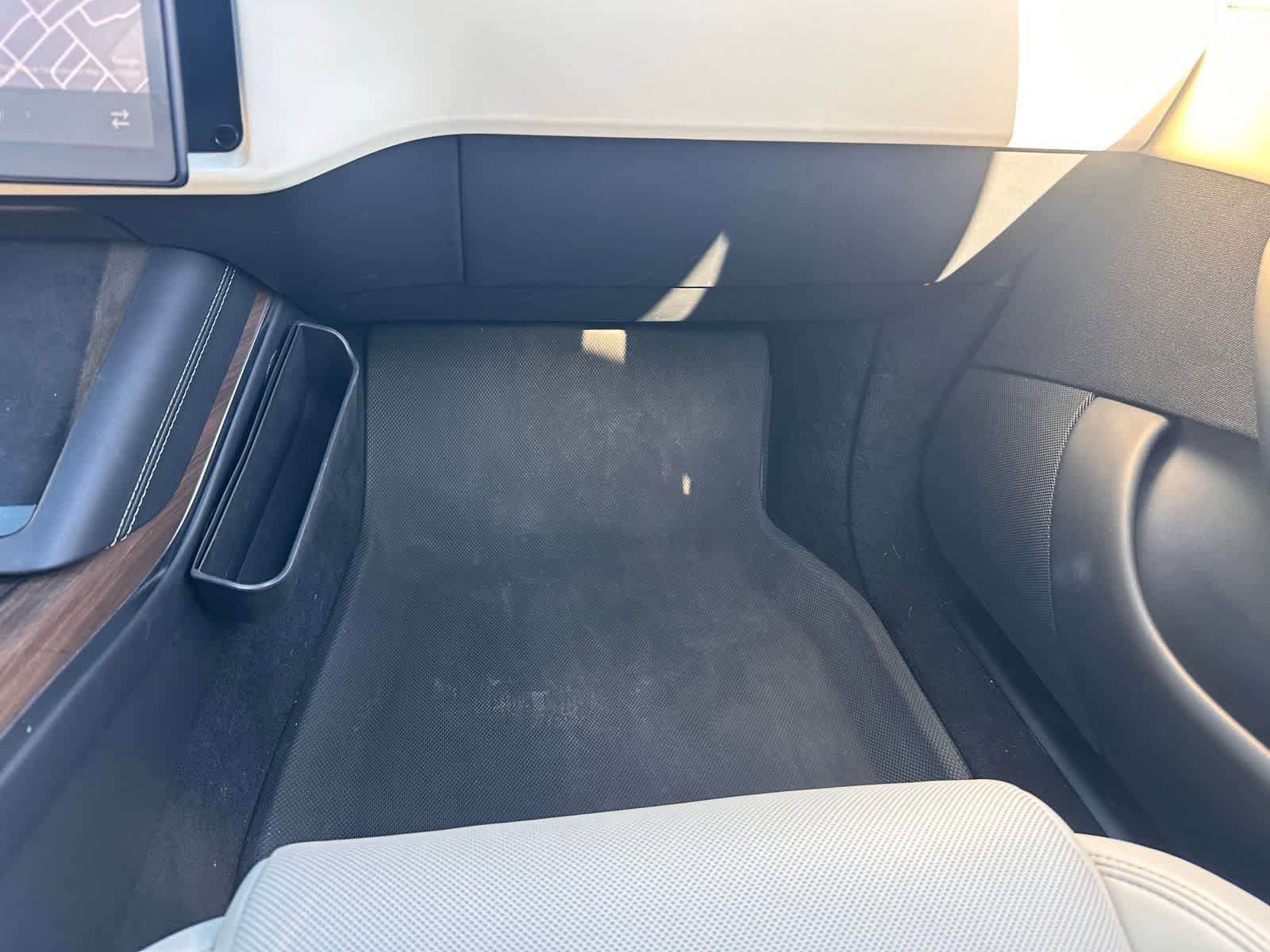 Used 2023 Tesla Model S image 18