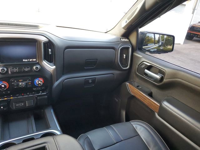 Used 2021 Chevrolet Silverado 1500 High Country w/ Technology Package RWD image 15