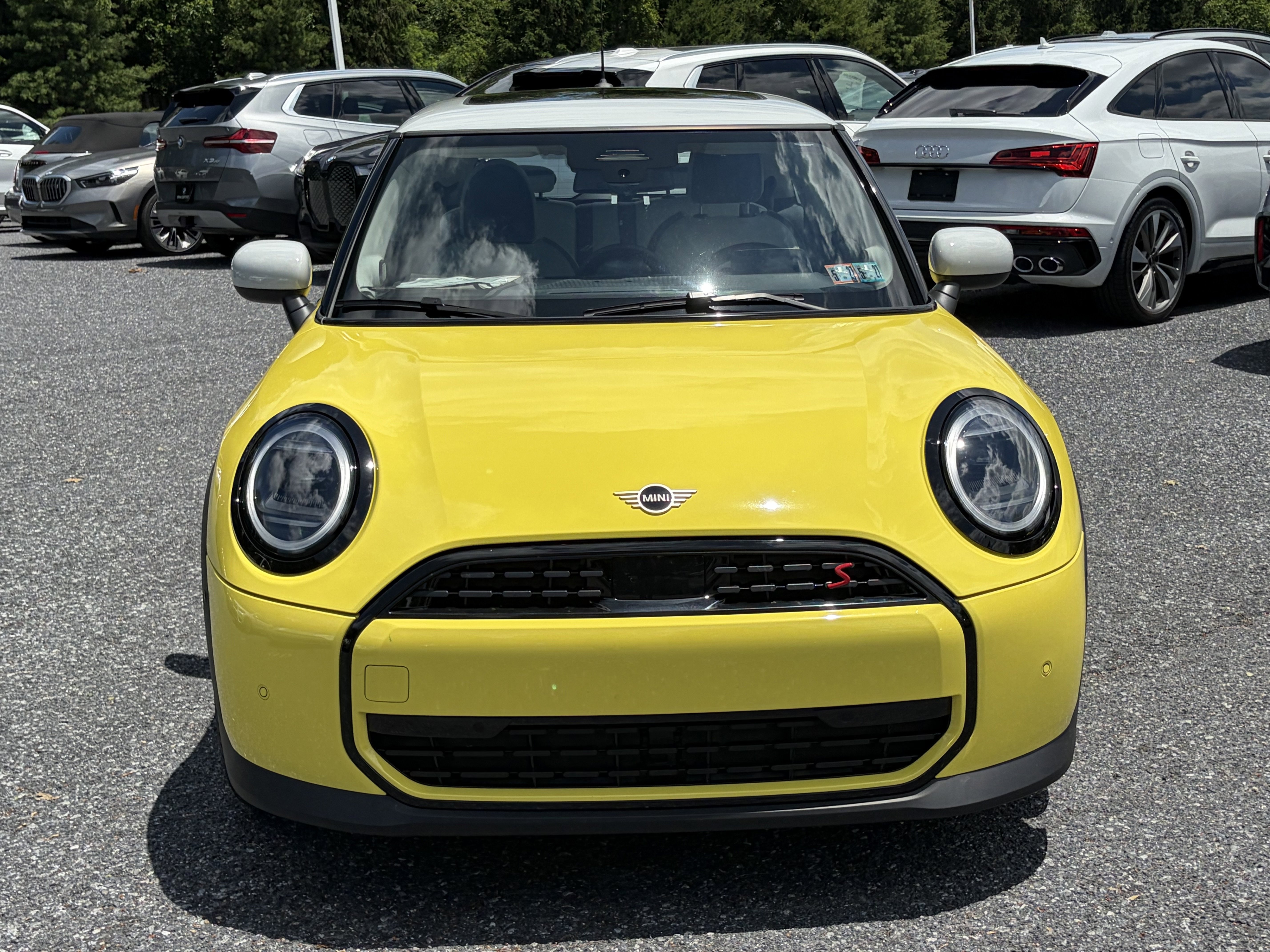 Used 2025 MINI Cooper S FWD image 2