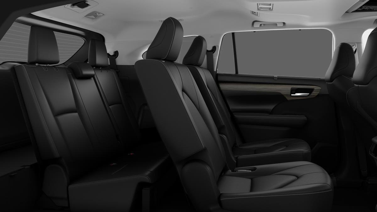 New 2026 Toyota Highlander Limited AWD/4WD image 43