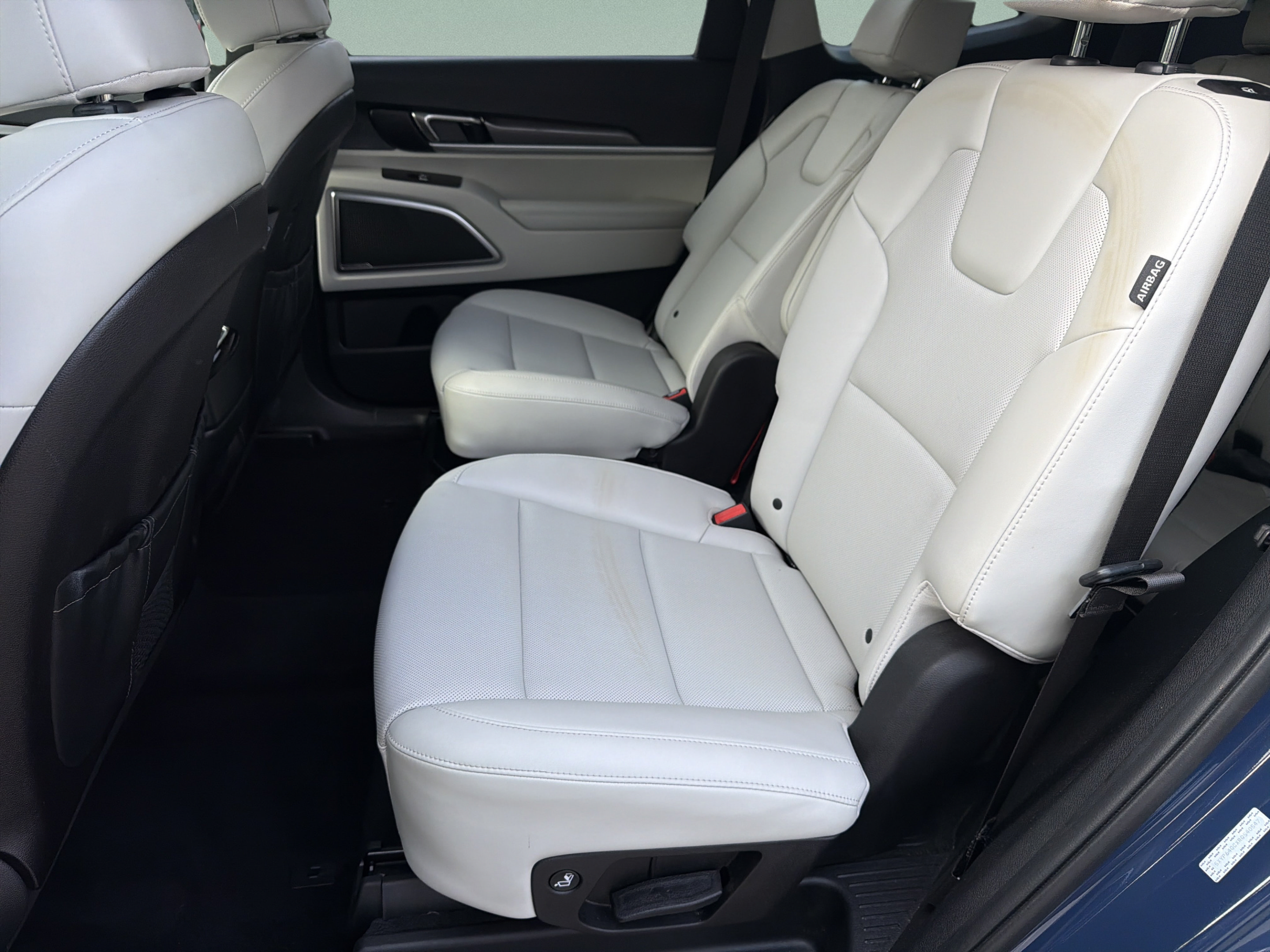 Certified 2024 Kia Telluride S w/ S Sunroof Package FWD image 30