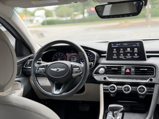 Used 2020 Genesis G70 2.0T RWD image 25