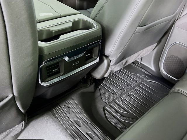 New 2026 GMC Sierra 1500 Elevation w/ Elevation Premium Package image 24