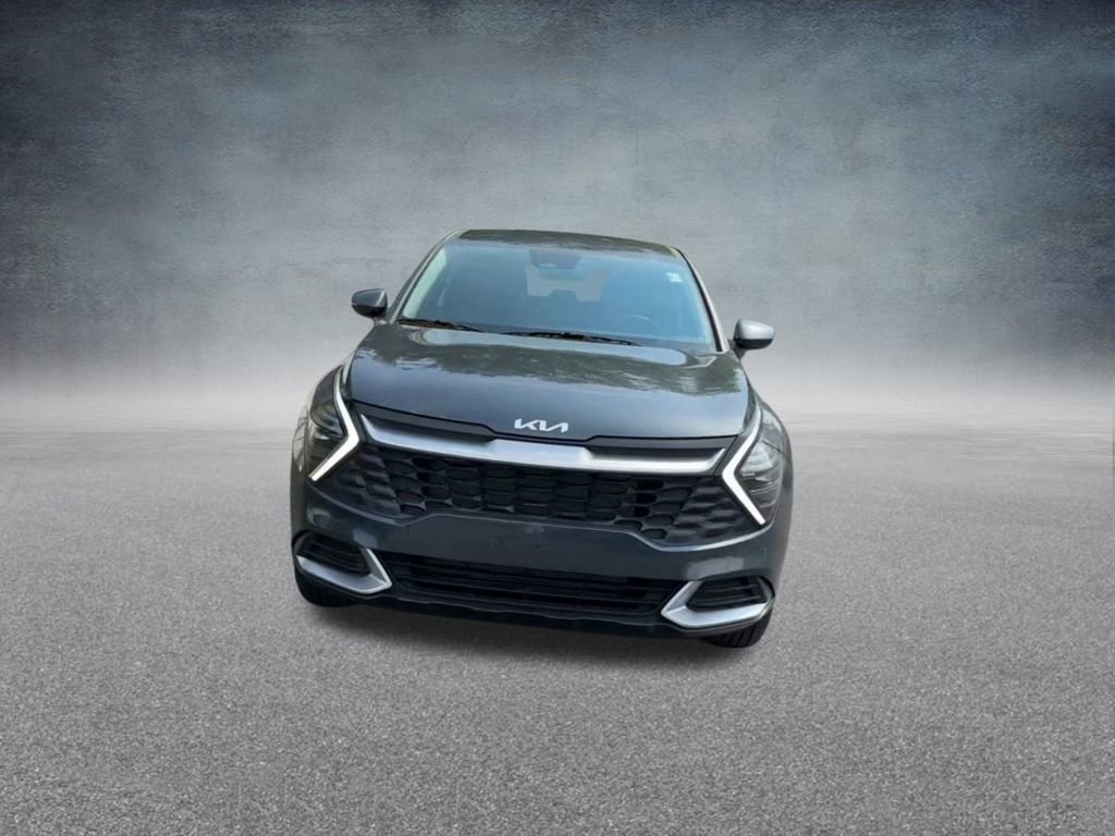 Used 2024 Kia Sportage LX image 6