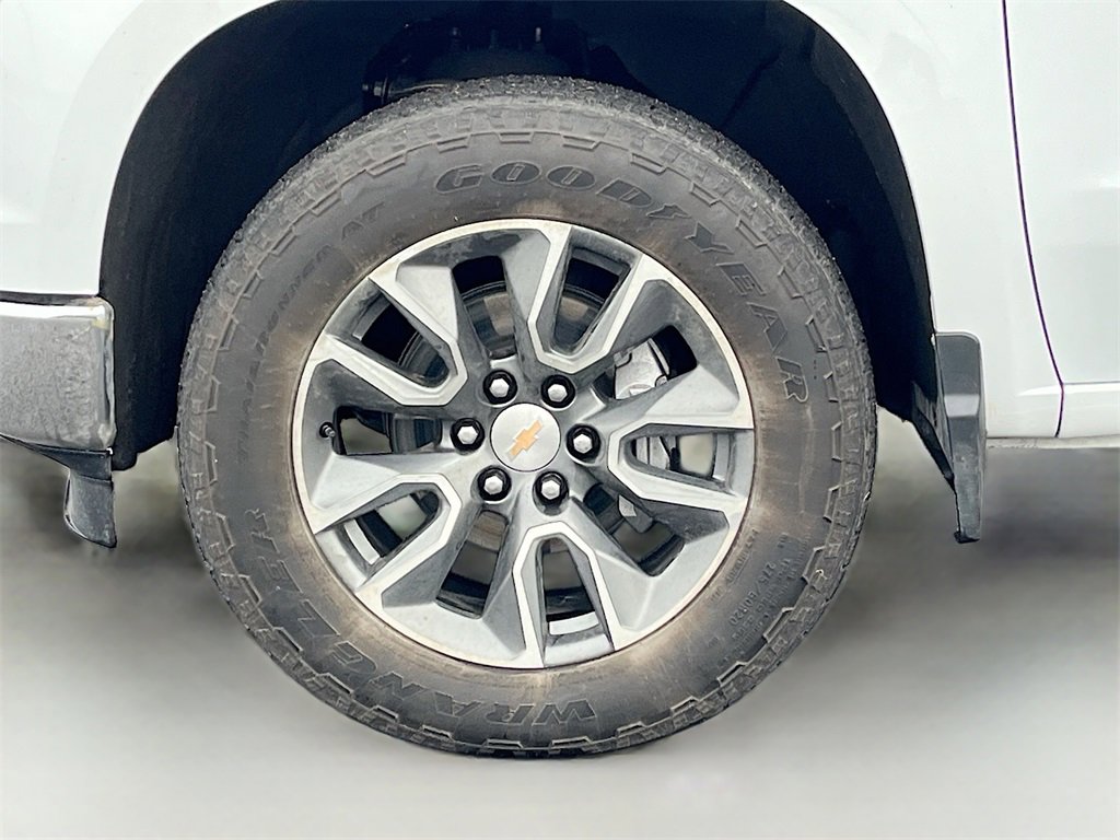 Used 2025 Chevrolet Silverado 1500 LT image 27
