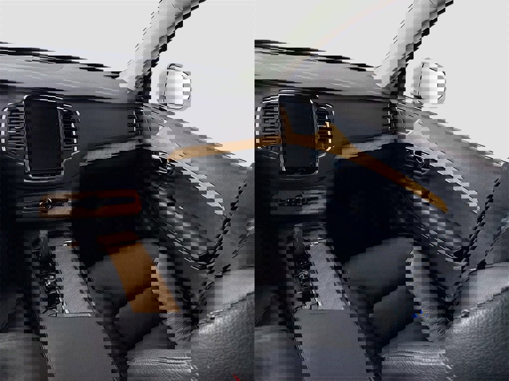 Used 2022 Volvo XC90 T8 Inscription Expression w/ Protection Package Premier image 17