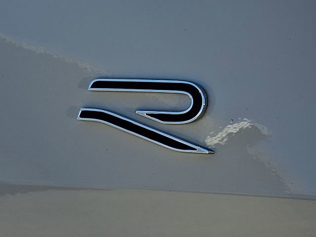 Used 2025 Volkswagen Tiguan SEL R-Line AWD/4WD image 31