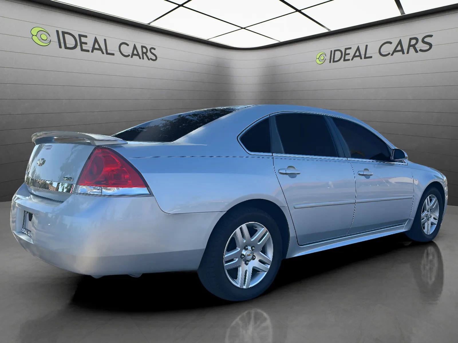 Used 2011 Chevrolet Impala LT w/ Luxury Edition Package FWD image 5