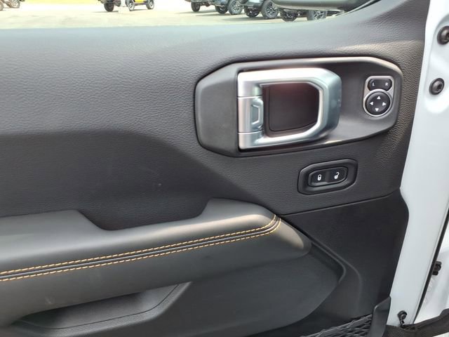 New 2026 Jeep Wrangler Unlimited Sahara AWD/4WD image 5