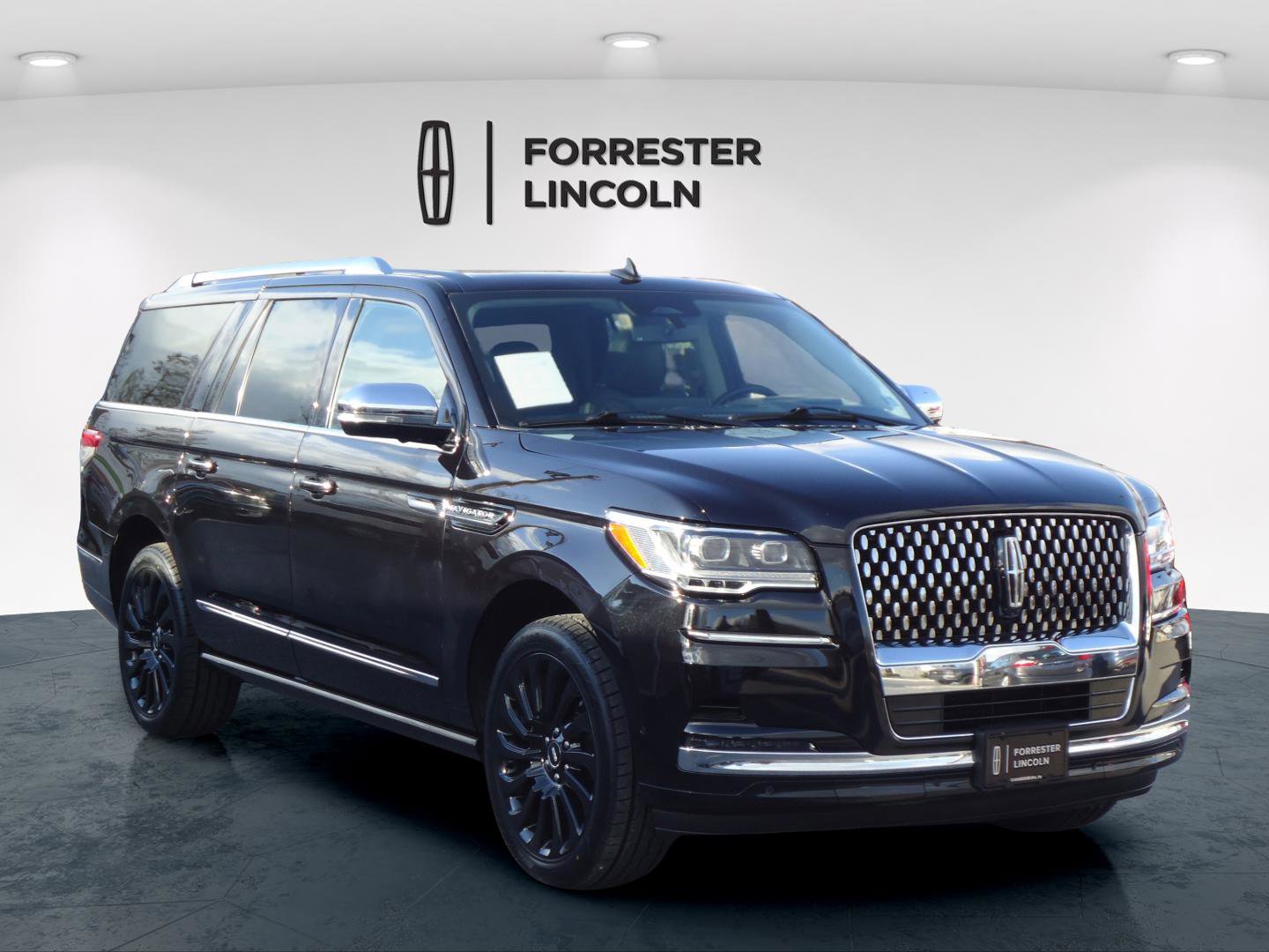 Used 2022 Lincoln Navigator L Black Label AWD/4WD video 1