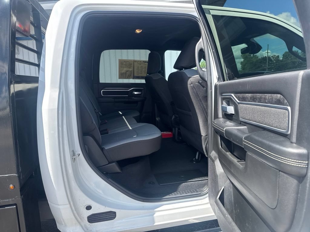 Used 2024 RAM 3500 Big Horn AWD/4WD image 25