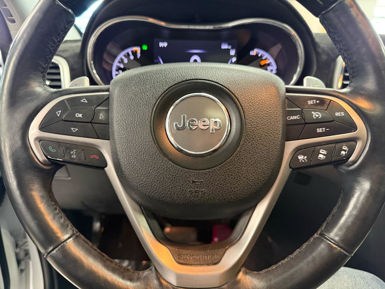 Used 2017 Jeep Grand Cherokee Summit image 13