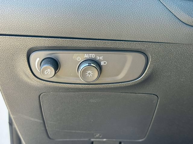 Used 2024 Buick Encore GX Sport Touring w/ Comfort Package AWD/4WD image 18