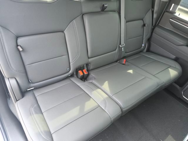 New 2026 GMC Sierra 3500 SLT w/ SLT Convenience Package AWD/4WD image 25