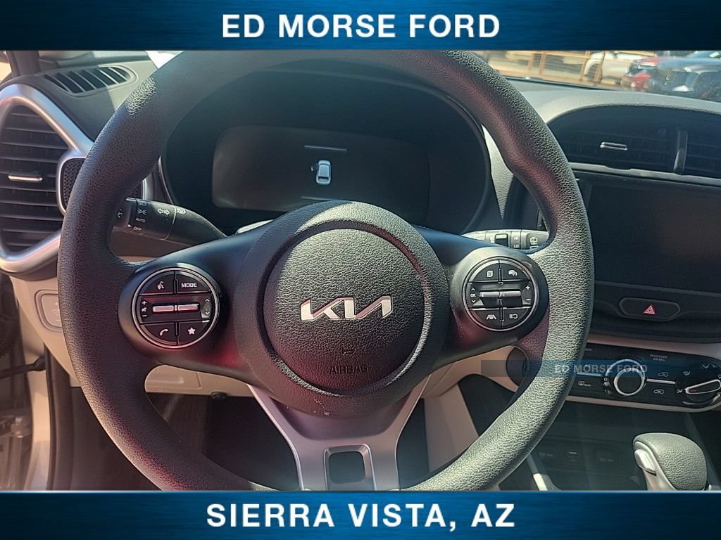 Certified 2025 Kia Soul LX FWD image 21
